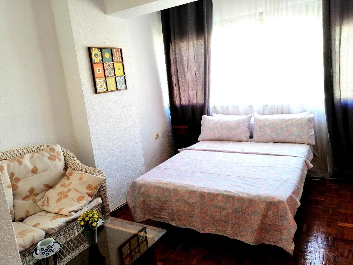 Rooms Estacion Аликанте Экстерьер фото